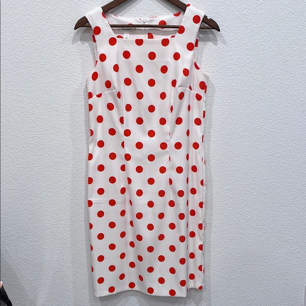 Dressbarn Red and White Sleeveless Sheath Dress